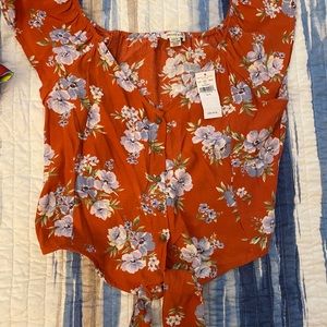 Floral tank